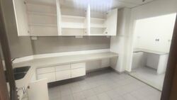 Toh Guan Road (D22), Warehouse #576601331